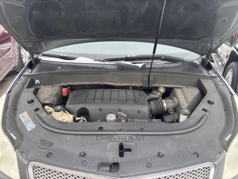 Used 2011 Chevrolet Traverse LTZ w/ LPO, 'HIT The Road' Package image 31