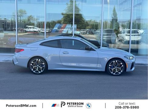 Certified 2025 BMW 440i xDrive Coupe w/ Premium Package AWD/4WD image 6
