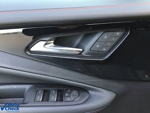 Used 2024 Chevrolet Blazer EV RS image 26