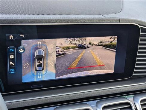New 2026 Mercedes-Benz GLE 450e 4MATIC image 13