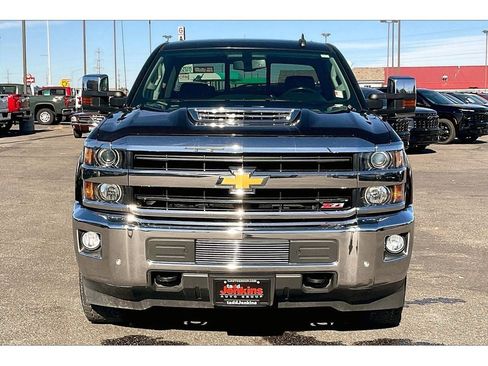 Used 2018 Chevrolet Silverado 2500 LTZ w/ Duramax Plus Package image 3