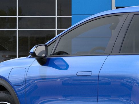 New 2026 Chevrolet Equinox EV LT image 36