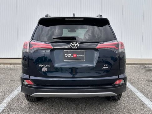 Used 2018 Toyota RAV4 SE w/ Power Extra Value Package AWD/4WD image 5