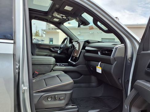 New 2026 GMC Yukon Elevation w/ Elevation Premium Package image 21