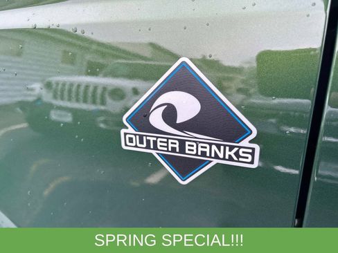 Certified 2025 Ford Bronco Outer Banks AWD/4WD image 11