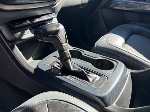 Used 2018 Chevrolet Colorado Z71 image 25