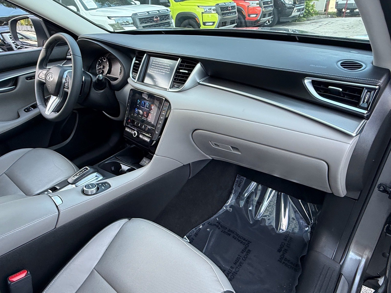 Used 2023 INFINITI QX50 Luxe FWD image 19