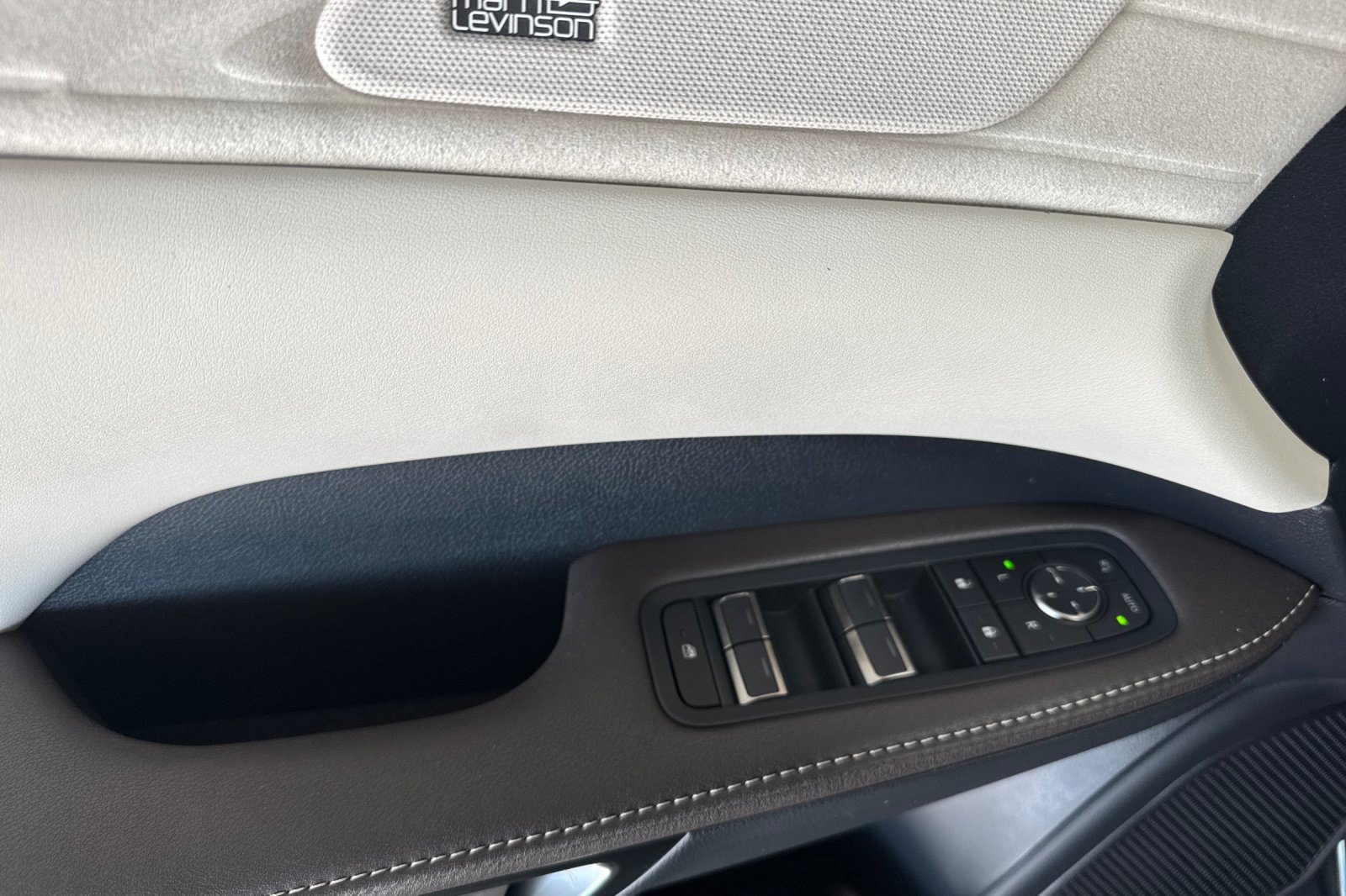 New 2026 Lexus RX 350 w/ Convenience Package AWD/4WD image 13