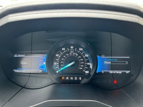 Used 2024 Ford Edge SEL w/ Convenience Package image 2