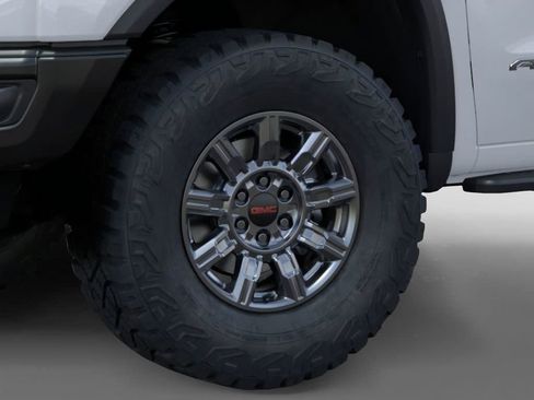 New 2026 GMC Sierra 1500 AT4X w/ LPO, Black Badging Package image 8