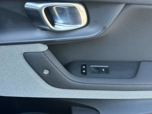 Used 2022 Polestar Polestar 2 w/ Performance Package AWD/4WD image 21