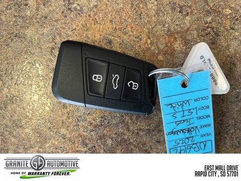 Used 2025 Volkswagen Taos S AWD/4WD image 29