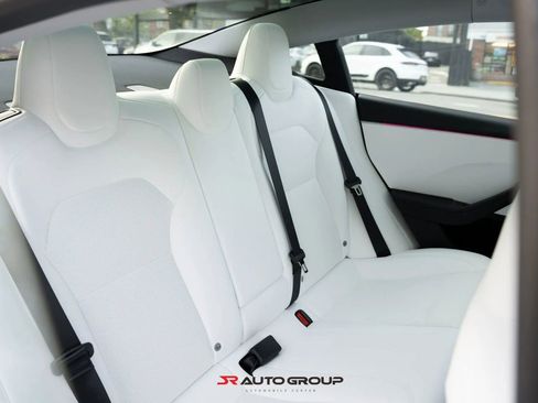 Used 2025 Tesla Model 3 Long Range RWD image 17
