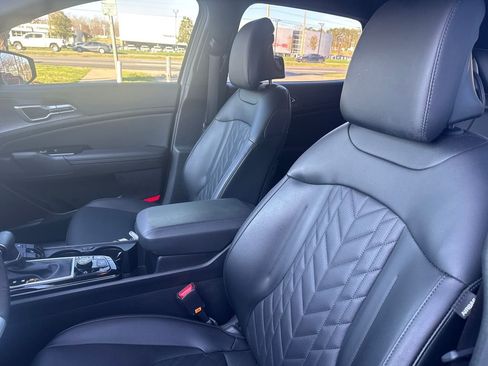 Used 2023 Kia Sportage X-Line image 9