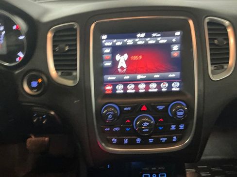 Used 2019 Dodge Durango Citadel w/ Technology Group image 19