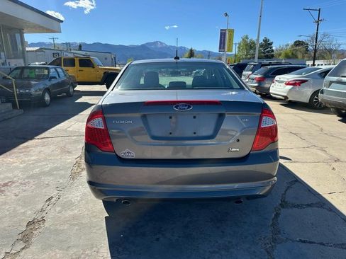 Used 2010 Ford Fusion SE FWD image 6