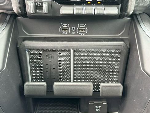 New 2026 RAM 1500 Big Horn AWD/4WD image 18