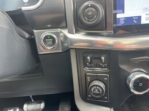 Used 2023 Ford F150 Lariat w/ Trailer Tow Package image 37