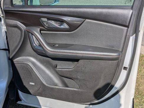 Used 2020 Chevrolet Blazer RS image 34