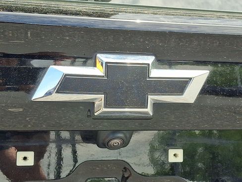 Certified 2023 Chevrolet Bolt EUV Premier w/ Sun & Sound Package FWD image 29