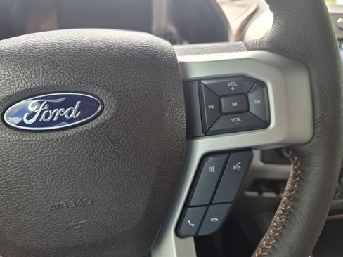 Used 2017 Ford F350 King Ranch w/ King Ranch Ultimate Package AWD/4WD image 26