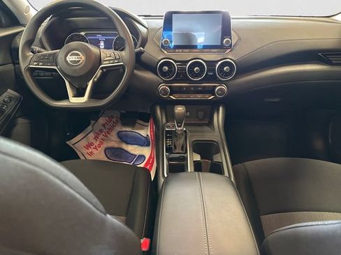 Used 2023 Nissan Sentra SV FWD image 11