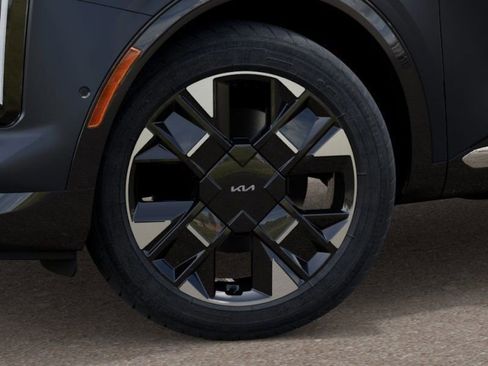 New 2026 Kia Sportage SX FWD image 9