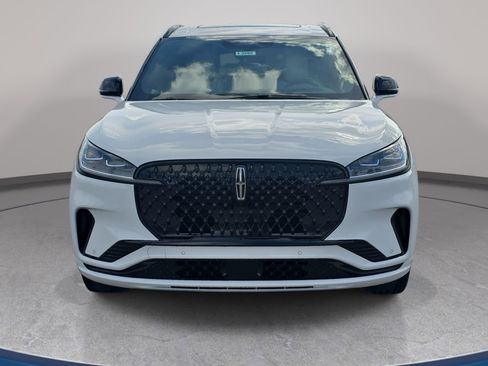 New 2026 Lincoln Aviator Black Label w/ Jet Appearance Package AWD/4WD image 2