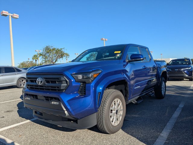 Certified 2025 Toyota Tacoma SR5 AWD/4WD image 2