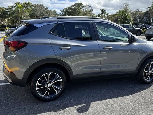 Used 2022 Buick Encore GX Select image 5