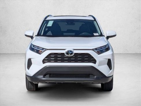 Certified 2025 Toyota RAV4 XLE w/ Convenience Package FWD image 6