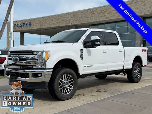 Used 2017 Ford F250 Lariat w/ Lariat Value Package AWD/4WD image 9