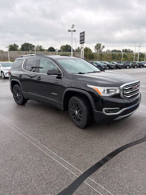 Used 2018 GMC Acadia SLT AWD/4WD image 2