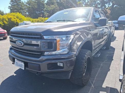 Used 2020 Ford F150 XLT w/ Equipment Group 302A Luxury AWD/4WD image 3