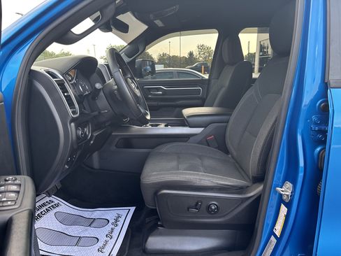 Used 2020 RAM 1500 Big Horn AWD/4WD image 11