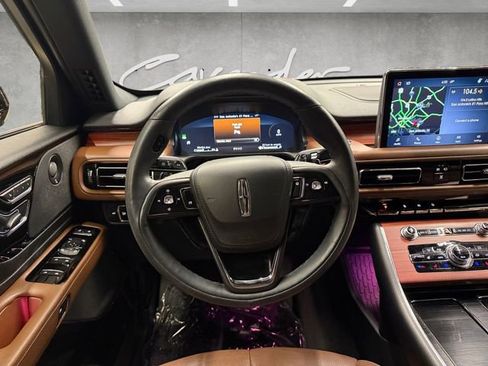 Used 2024 Lincoln Aviator Reserve w/ Elements Package Plus image 12