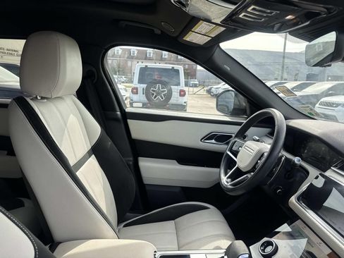 Used 2023 Land Rover Range Rover Velar R-Dynamic S AWD/4WD image 11