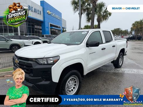 Used 2024 Chevrolet Colorado W/T image 1