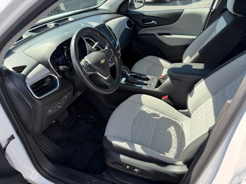 Used 2022 Chevrolet Equinox LT FWD image 16
