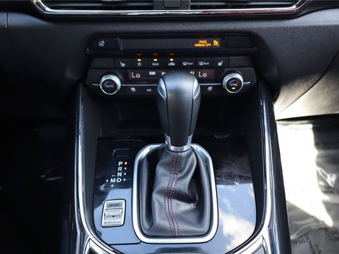 Used 2023 MAZDA CX-9 Carbon Edition AWD/4WD image 21