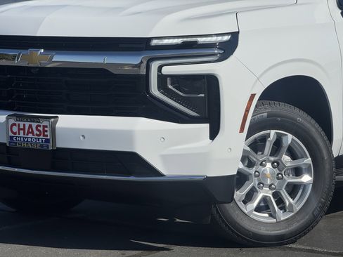 New 2026 Chevrolet Tahoe LS image 3