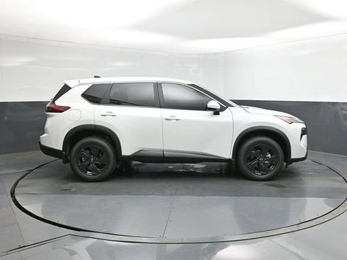 New 2026 Nissan Rogue SV w/ Cold Weather Package image 26