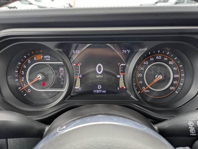 Certified 2026 Jeep Wrangler Unlimited Sahara AWD/4WD image 28