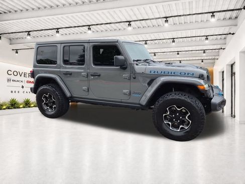 Used 2021 Jeep Wrangler Unlimited Rubicon 4xe w/ Safety Group AWD/4WD image 14