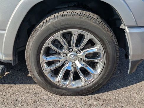 Used 2022 RAM 1500 Laramie w/ Sport Appearance Package image 9