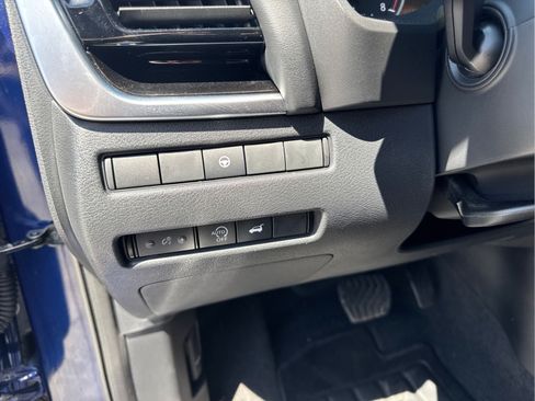 Certified 2023 Nissan Rogue SL w/ SL Premium Package FWD image 12