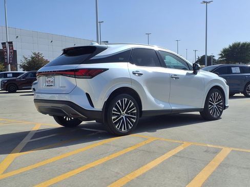 Used 2023 Lexus RX 350 Premium Plus w/ Accessory Package FWD image 5