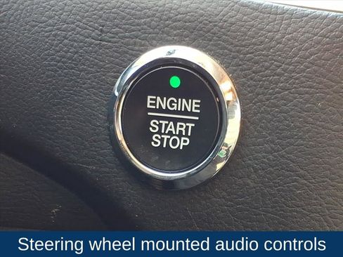 Used 2024 Ford Edge SEL image 11