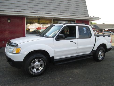 Used 2003 Ford Explorer Sport Trac XLT image 5