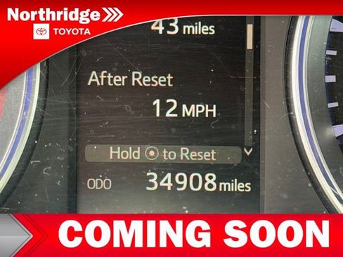 Used 2019 Toyota Highlander Limited w/ Carpet Mat Package (TMS) FWD image 10